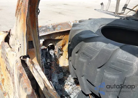 2018 Chevrolet Express 2500 Work Van z USA, uszkodzony, nr VIN 1GCWGAFP6J1178099